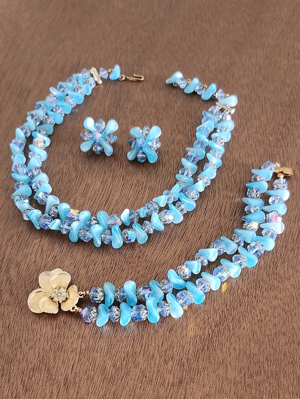 🌼 Vintage 1970s Laguna necklace, bracelet + clip-on earrings set